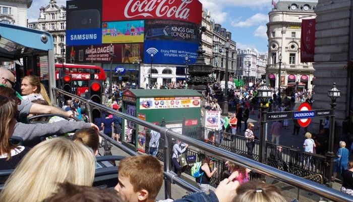 Hop-on Hop-off London Bus Tour