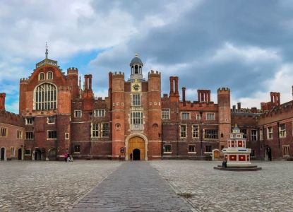 Hampton Court Palace