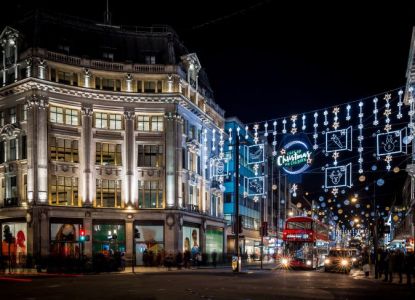 Gira de las luces navideñas de Londres por la noche