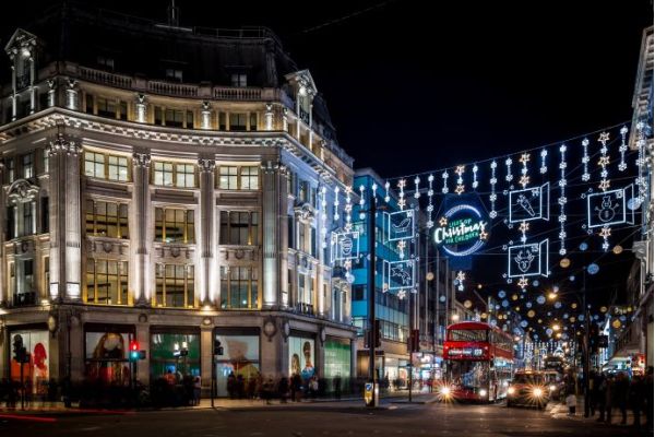 Gira de las luces navideñas de Londres por la noche