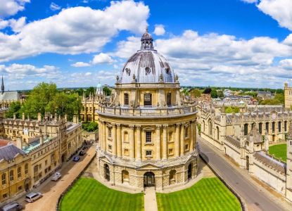 Tour a pie de Oxford con guía en Español