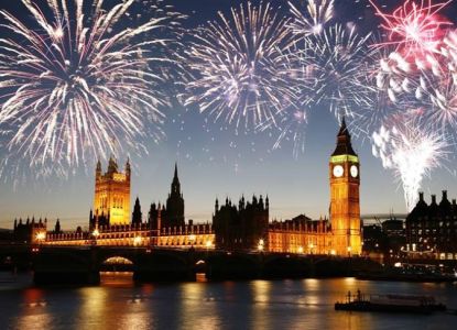 Crucero de Fin de Año en Londres con espectáculo de fuegos artificiales