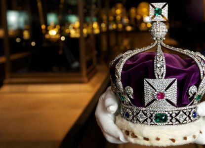 Entrada a la Torre de Londres y Joyas de la Corona