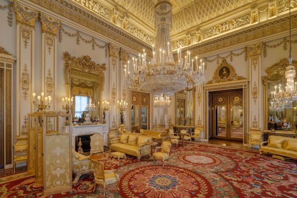 El Palacio de Buckingham abre para visitas a partir Del 15/07 al 29/09 de 2024.